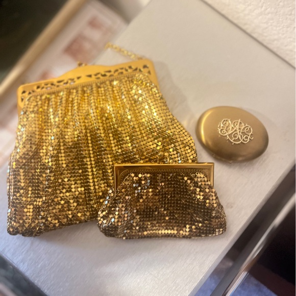 Whiting & Davis Gold Sequin Clutch Coin Bag and Compact Set